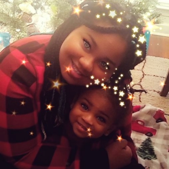 Meet your Posher, Shamika - Picture 2 of 2